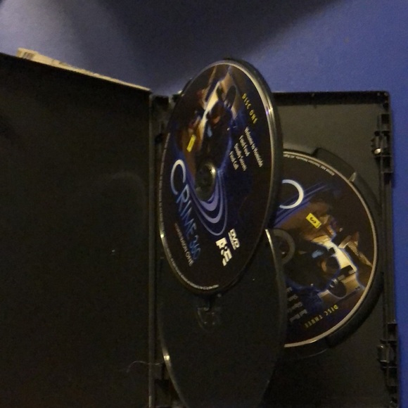 💿 Crime 360 - the complete season 1 - set of 3 DVDs - Picture 2 of 3